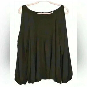 Old Navy Cold Shoulder Black Top (248)